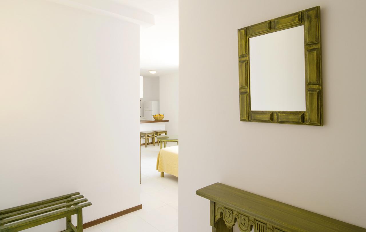Apartamentos Bon Lloc Santa Eulária des Riu Exterior foto